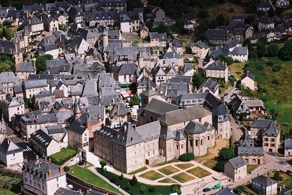 Le Limousin Hotel Meymac Exterior photo